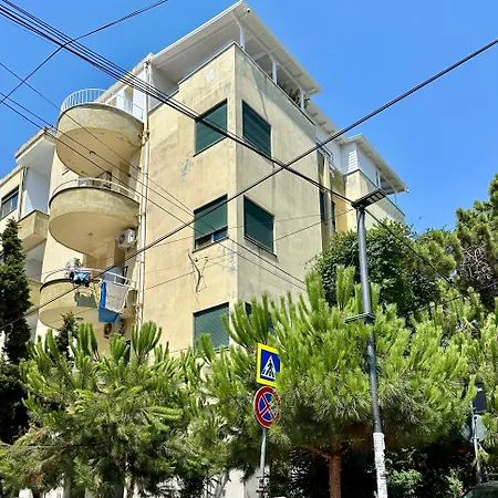 E Apartment Durres