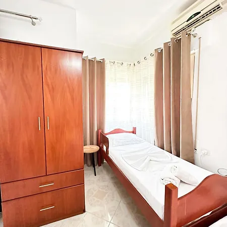 E Apartment *