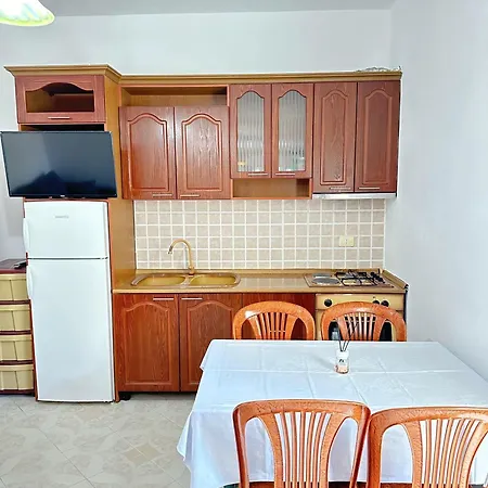 E Apartment Durres